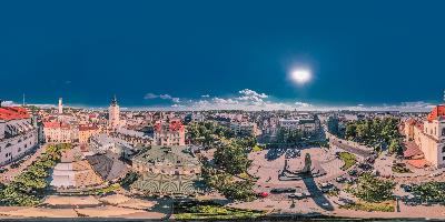 1. Театральна, 11 (фасади та дах костелу Петра і Павла ордену Єзуїтів)