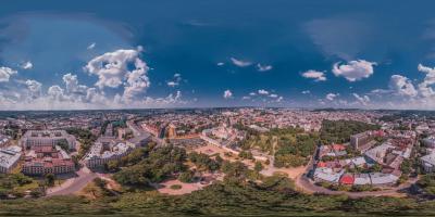 5. площа та сквер Святого Юра